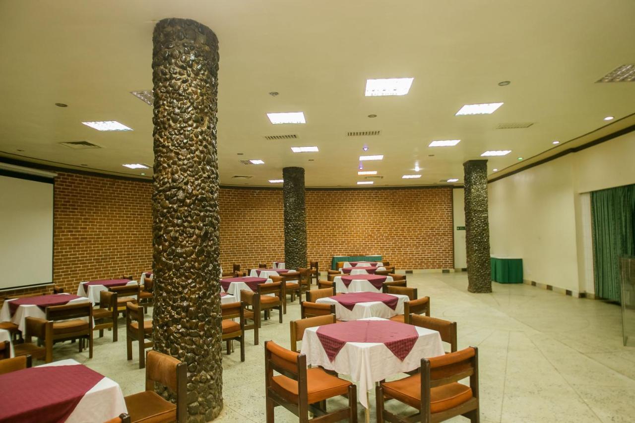 Green Hills Hotel Nyeri Esterno foto