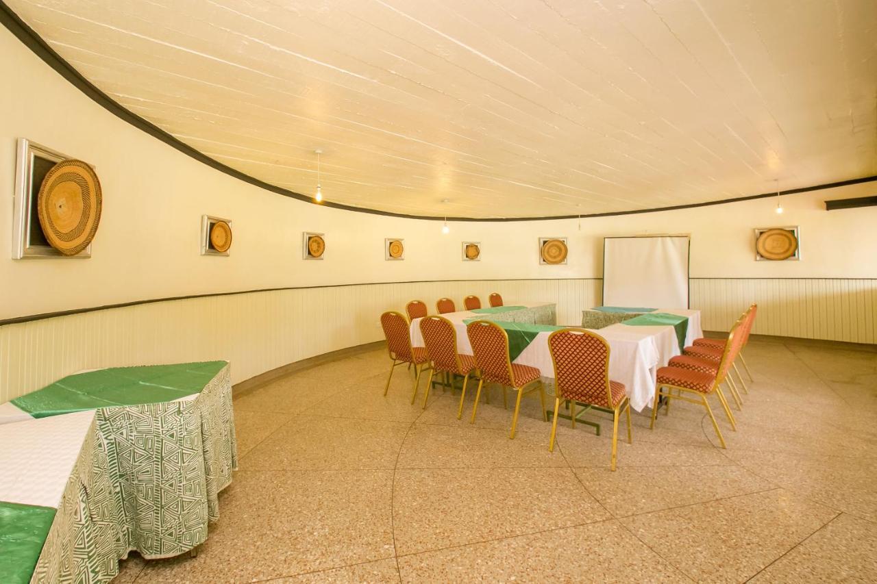 Green Hills Hotel Nyeri Esterno foto
