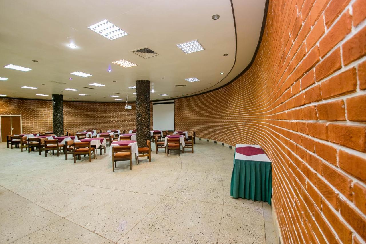 Green Hills Hotel Nyeri Esterno foto