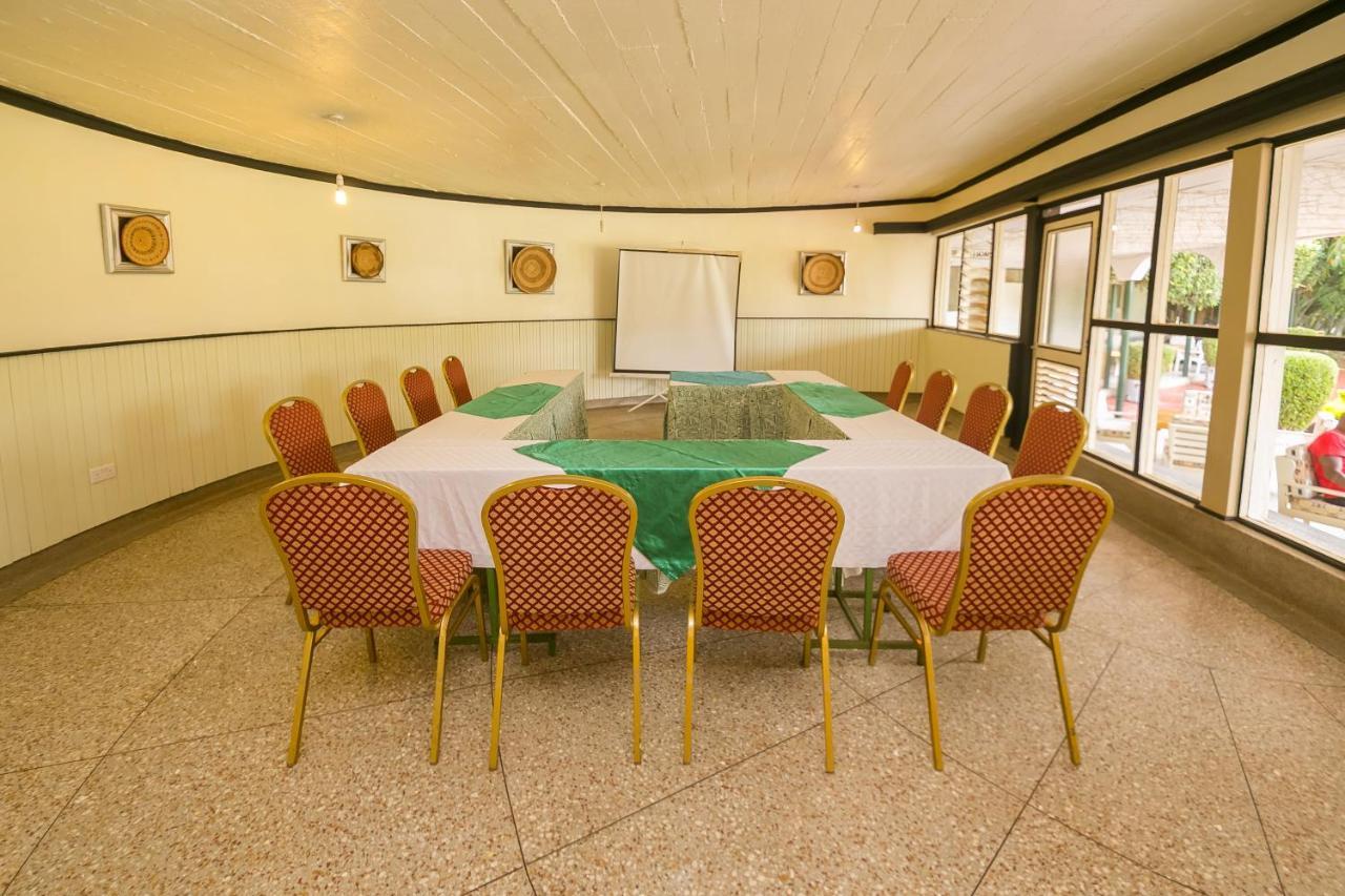 Green Hills Hotel Nyeri Esterno foto