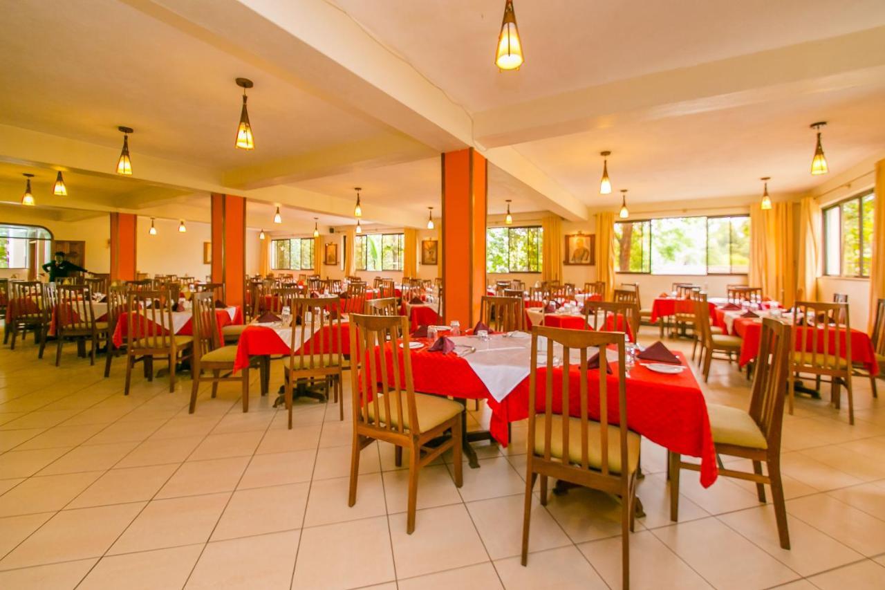 Green Hills Hotel Nyeri Esterno foto
