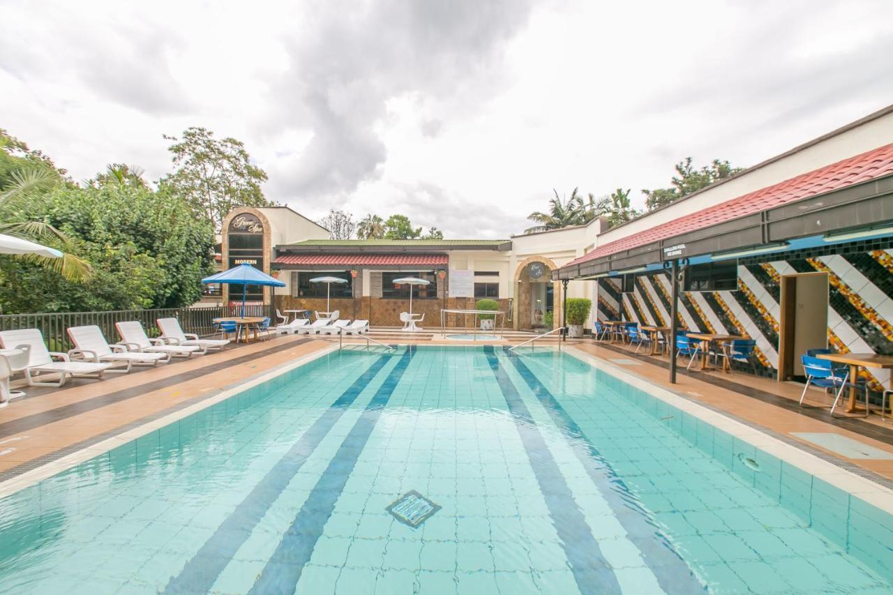 Green Hills Hotel Nyeri Esterno foto